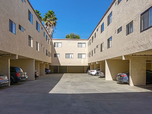 3rd image of 735 E Palmer Ave APT 102