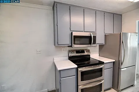 353 Lighthouse Dr — Photo 3
