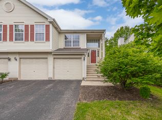 74 Seton Creek Dr, Oswego, IL 60543