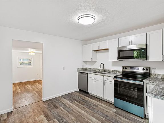 3rd image of 4 May St