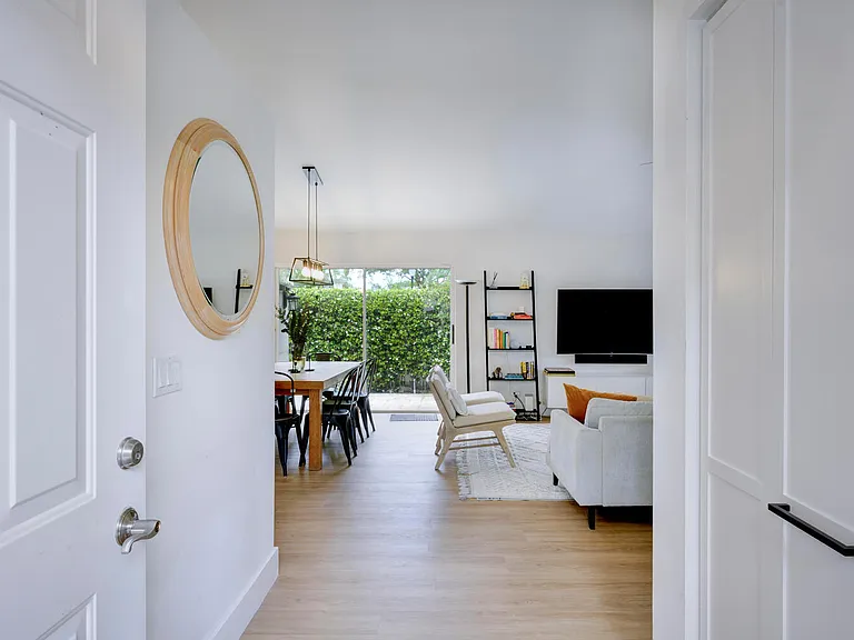 32 Admirals Ct — Photo 4
