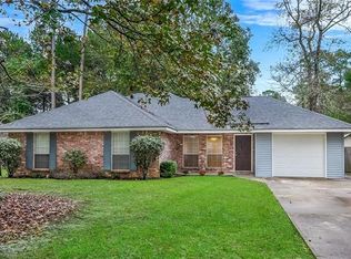 693 Armand St, Mandeville, LA 70448