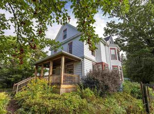 2318 Roslyn Ave, Duluth, MN 55803