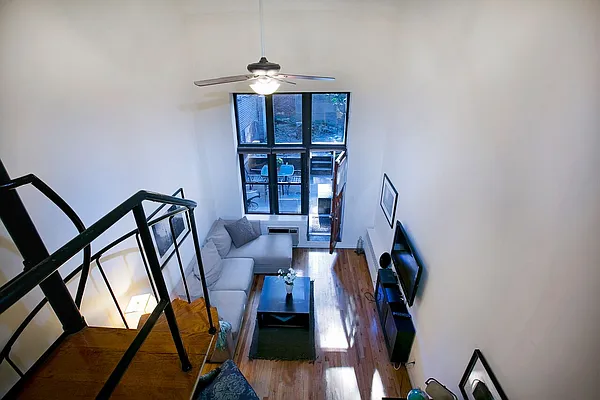 Rented by NOVO | media 52