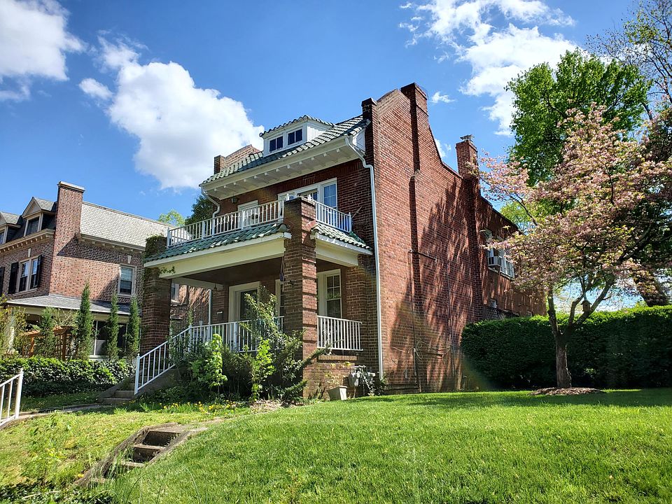 1st image of 3111 Stuart Ave Floor 1