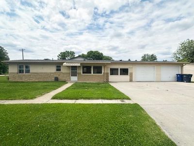 201 N Custer Ave, Sargent, NE, 68874