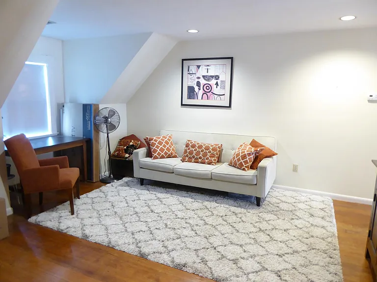 130 Harvard St #3 — Photo 1