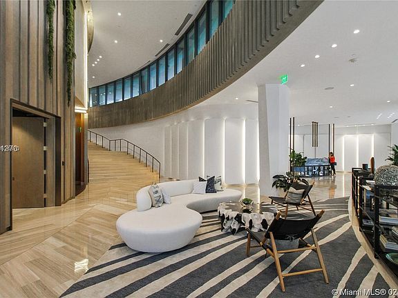 2nd image of 2831 S Bayshore Dr Unit 1704