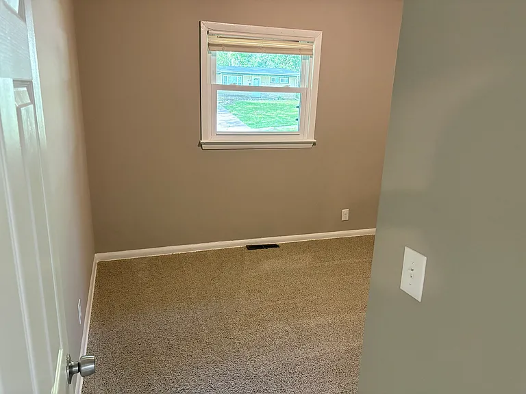 Upstairs Bedroom #3