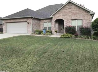 29 Bowling Ln, Conway, AR 72032