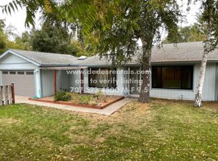 7920 Swartz Ave, Sebastopol, CA 95472