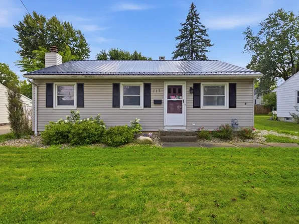 717 Smith Rd, Ashland, OH 44805