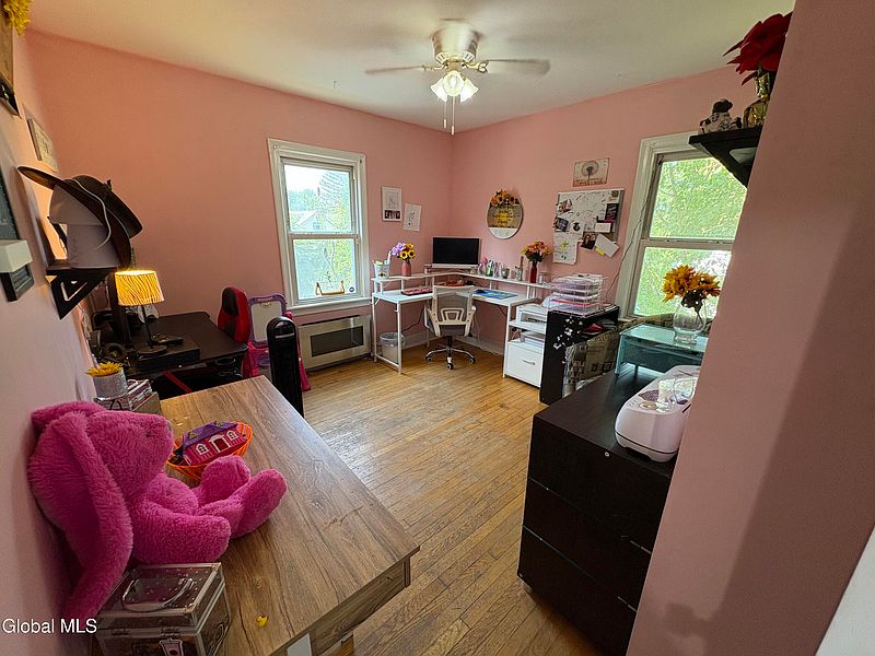 5th image of 23 Goodman Avenue