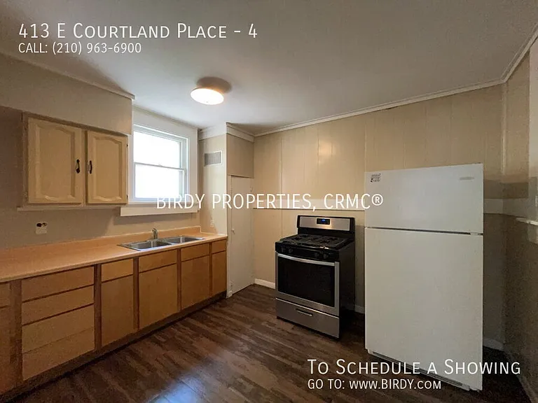 413 E Courtland Pl #4 — Photo 10