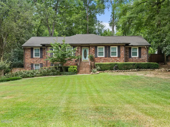 5136 Smoke Rise Dr, Macon, GA 31210