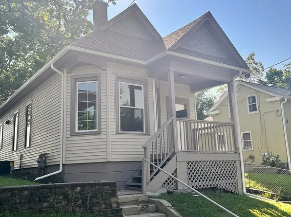 315 Flagg St, Aurora, IL 60505