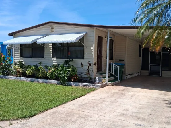 10974 1st Way N, Saint Petersburg, FL 33716