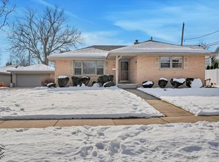 (Undisclosed Address), Downers Grove, IL 60515