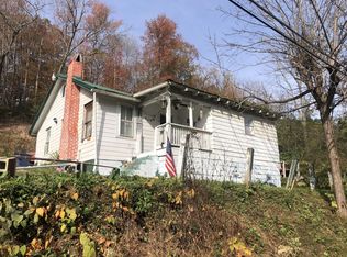 406 N 10th St, Middlesboro, KY 40965