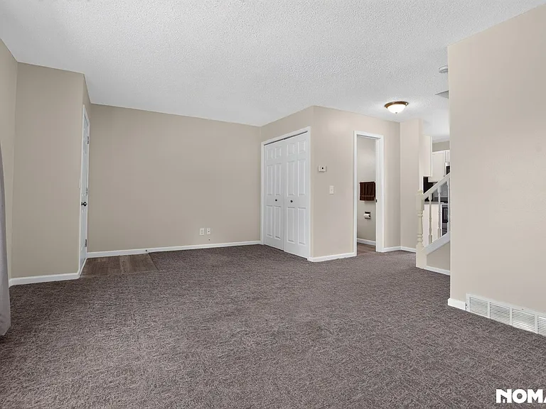 16112 Foliage Ave W — Photo 10