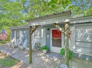 9927 C Hoppess Rd, Franklin, TX 77856