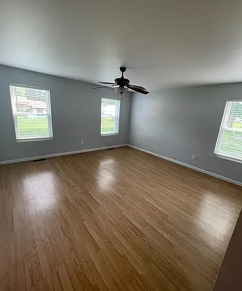 348 Dart Ln — Photo 7