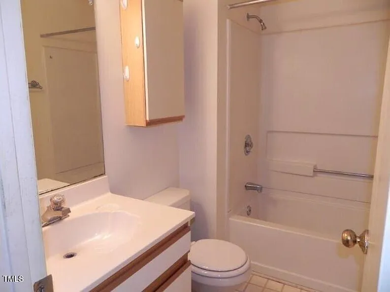 340 Summerwalk Cir — Photo 11