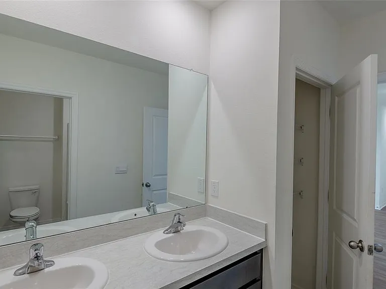 15596 Black Pepper Ln — Photo 4