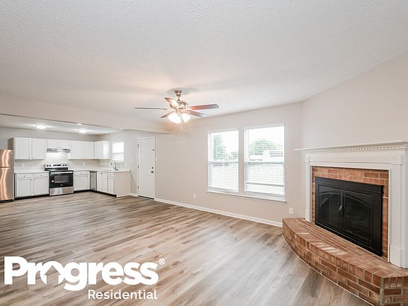 5th image of 1380 Clove Dr