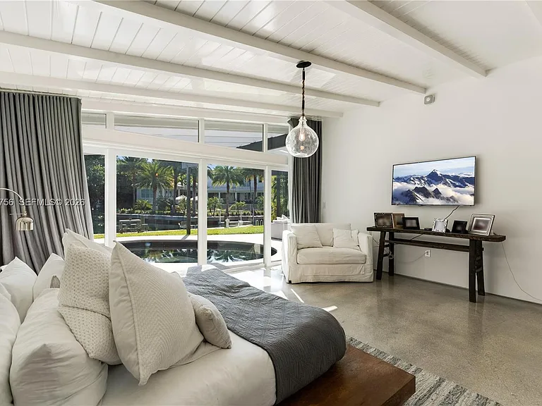 270 Island Dr — Photo 13