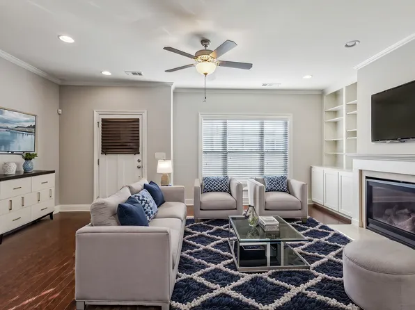 914 Westmoreland Cir NW, Atlanta, GA 30318