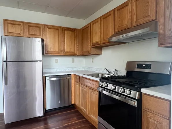 570 Newark Avenue image 11 of 15