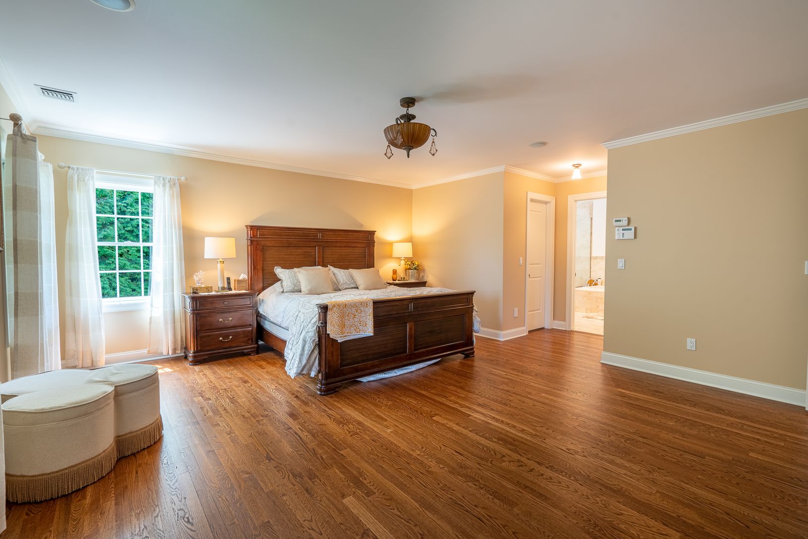  master bedroom 2