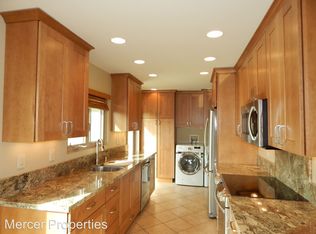 2432 34th St, San Diego, CA 92104