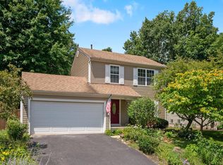 555 Thistle Dr, Delaware, OH
