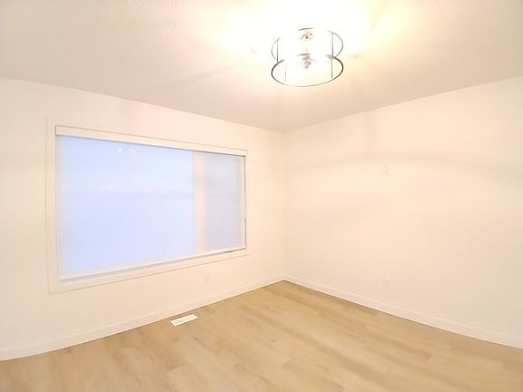 2nd image of 5096 Rivers Edge Way NW