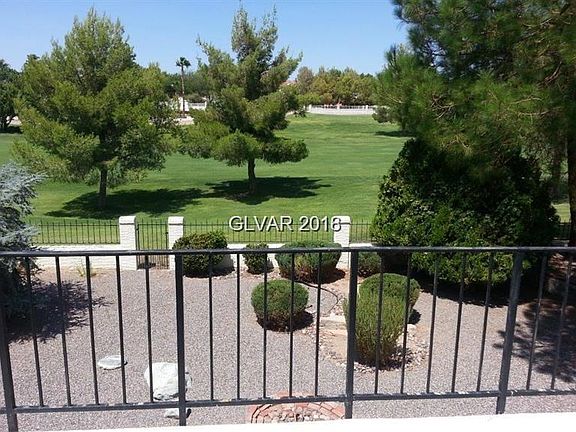 3rd image of 1592 Bermuda Dunes Dr