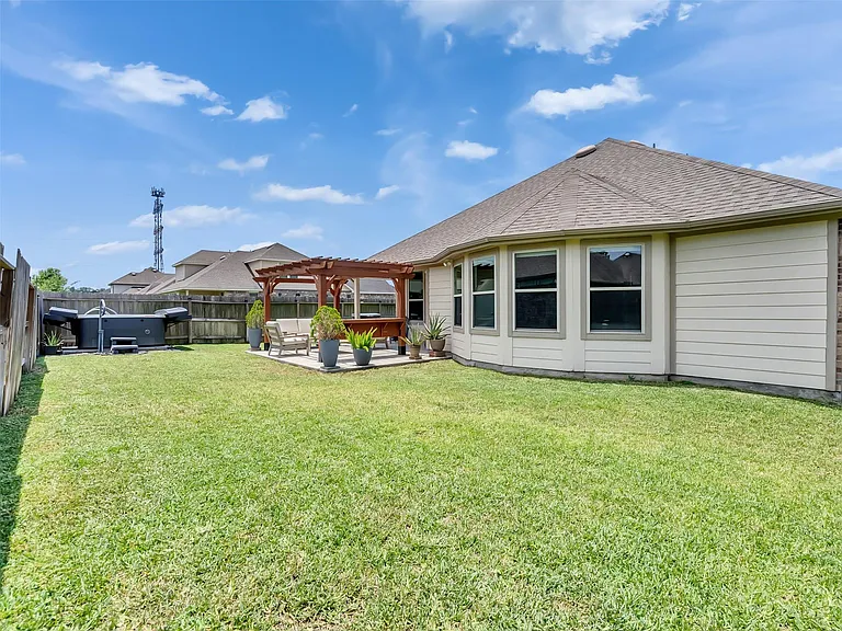 27997 Lone Hollow Ln — Photo 12