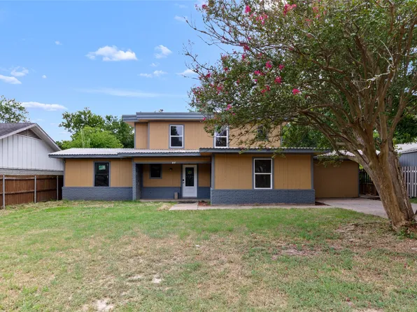708 E Commerce St, Mexia, TX 76667