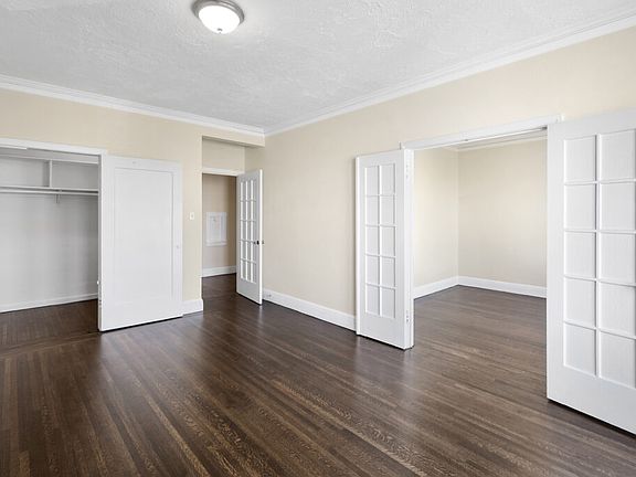 2nd image of 1701 Turk St