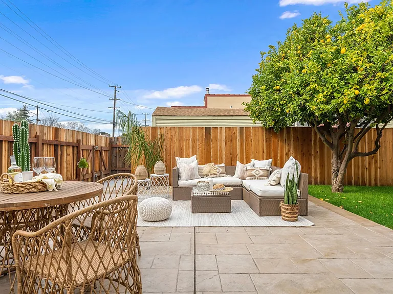 Backyard - staging