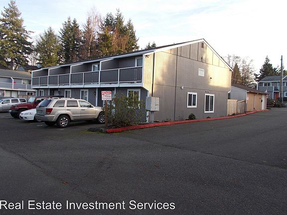 2nd image of 3013 Bridgeport Way W APT B