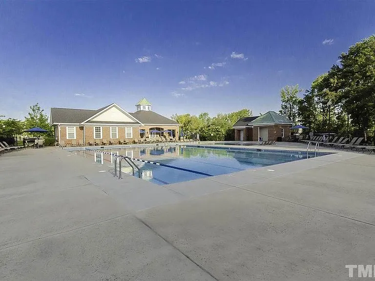 Community Pool/Club House