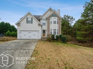 5696 Grindstone Dr, Buford, GA 30518