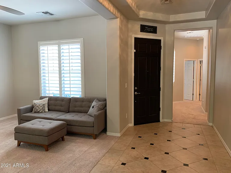 1608 W White Feather Ln — Photo 29