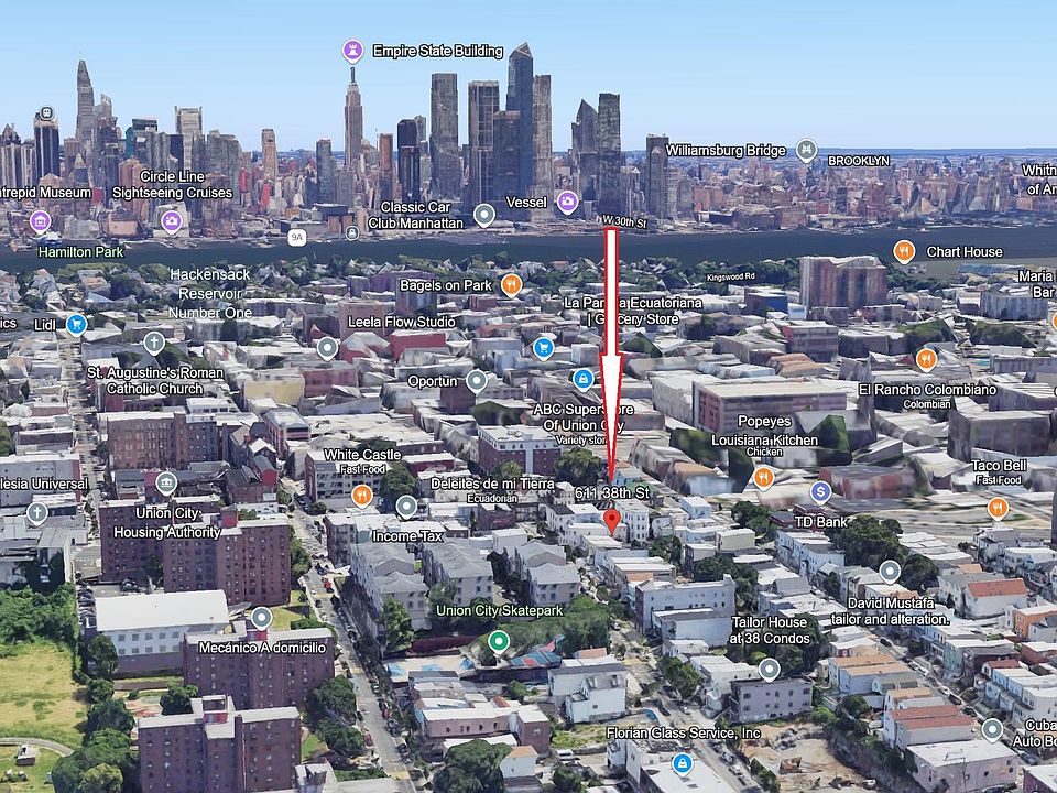 2nd image of 611 38th St