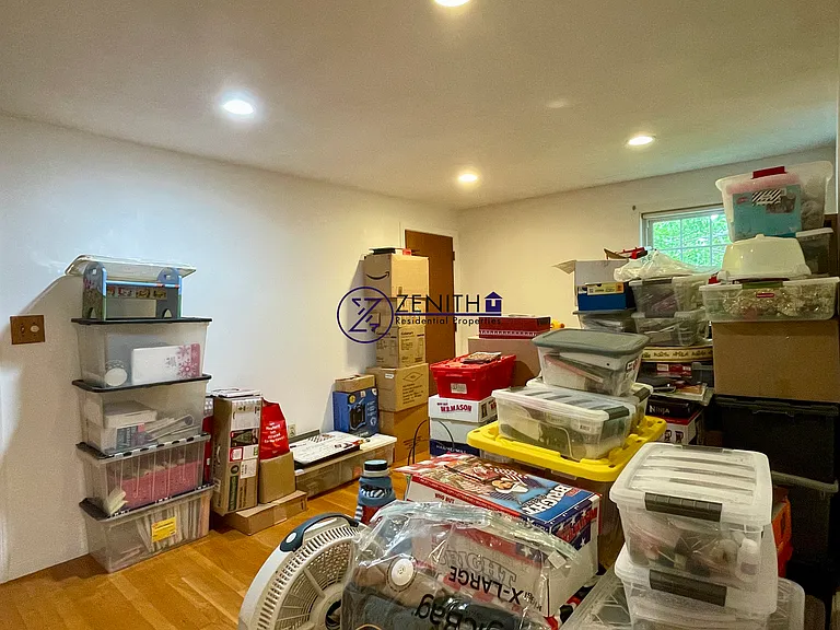 94 Walnut St #1 — Photo 21