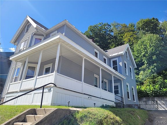 3rd image of 360 W Main St