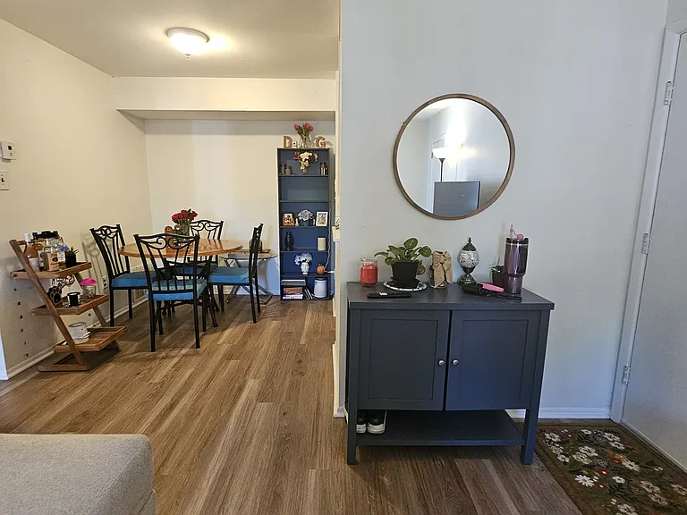 6922 Hilltop Dr — Photo 2