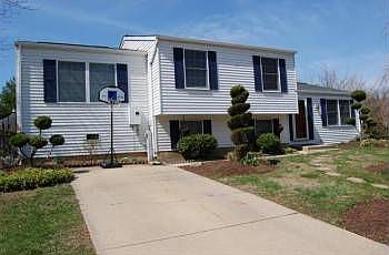 1st image of 1450 Amberwood Dr N